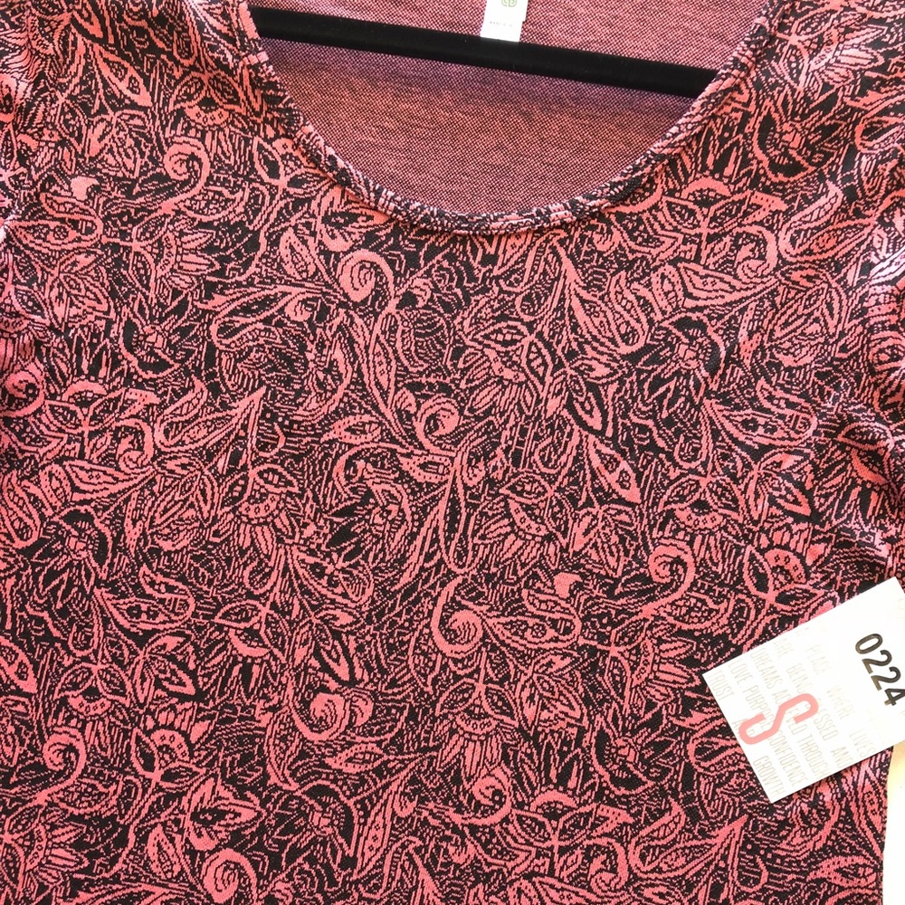 LuLaRoe Classic Tee